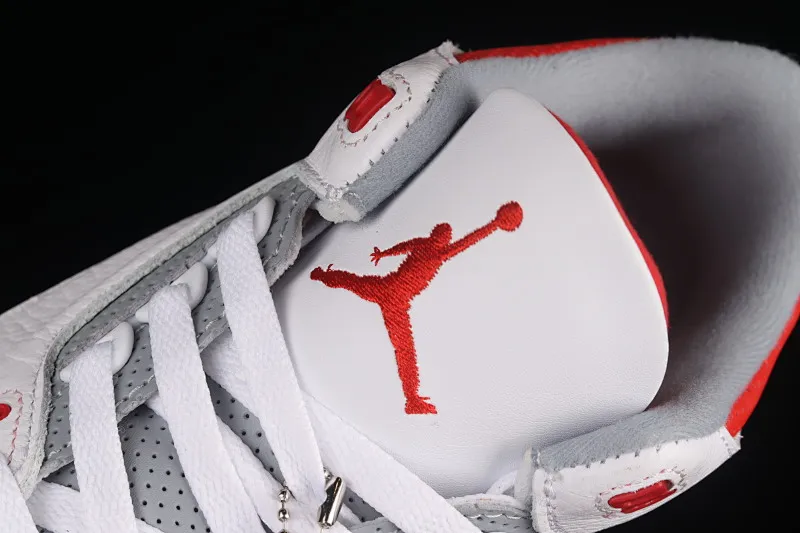 All categories Air Jordan Jordan series basketball shoes Air Jordan 3 Air Jordan Retro AJ3 Joe 3 white and red manuscript burst pattern sports basketball shoes 136064-120